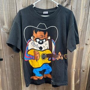 Vintage 90s AOP Tasmanian Devil Front Back Garth Brooks Taz Shirt 1993 L